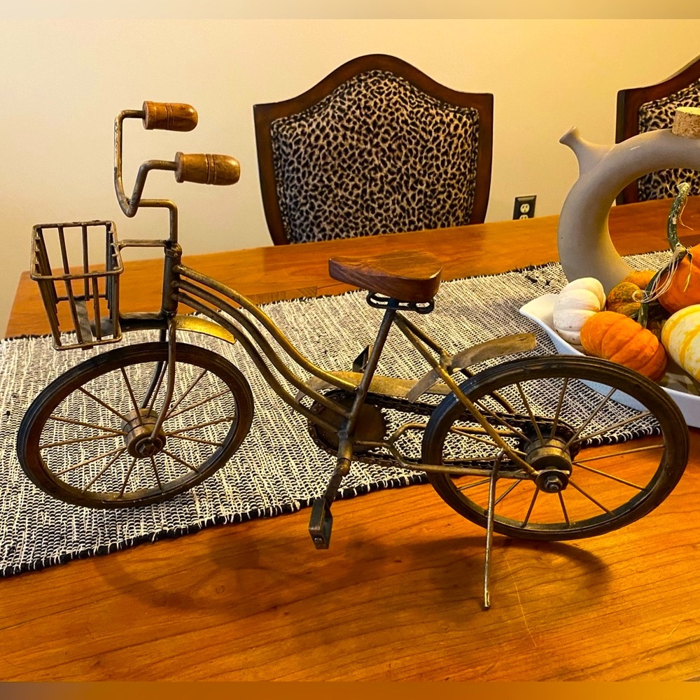 Bronze Bicycle Decorative Accent